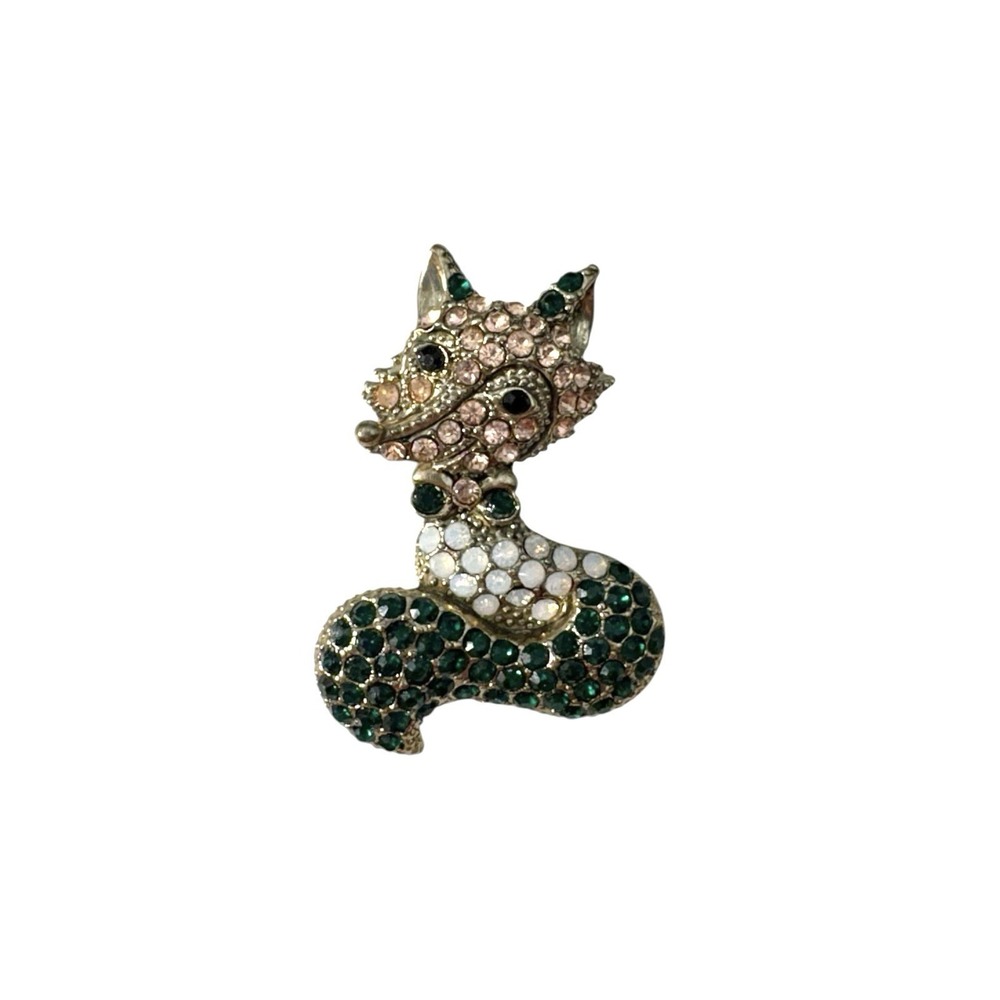 Vintage Gold Tone Cute Rhinestone Green Accent Bowtie Fox Brooch Pin